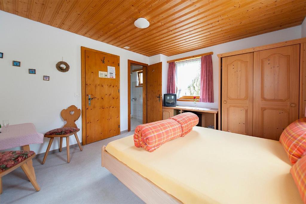 Hotel Cuntera Curaglia Cameră foto